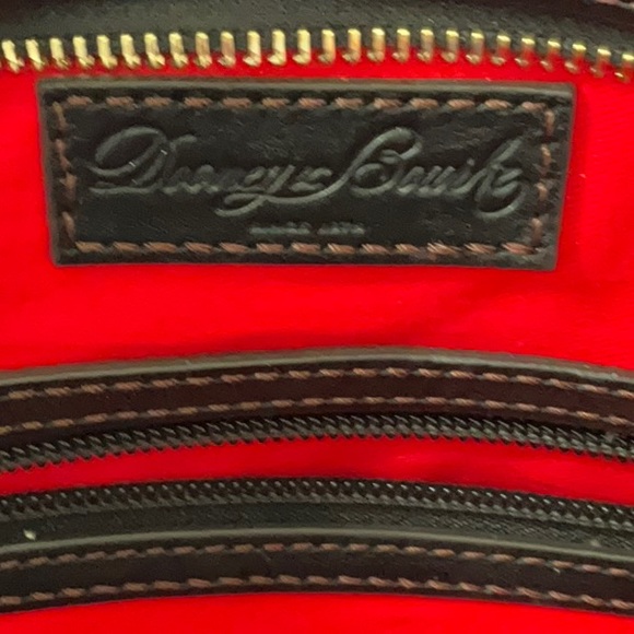 DOONEY AND BOURKE PURSE NWOT EXCELLENT CONDITION VERY CLEAN - Picture 6 of 8